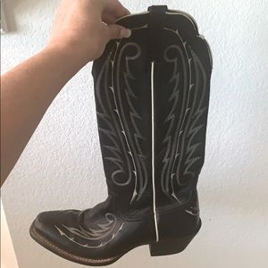 Ariat Black Cowboy Boots